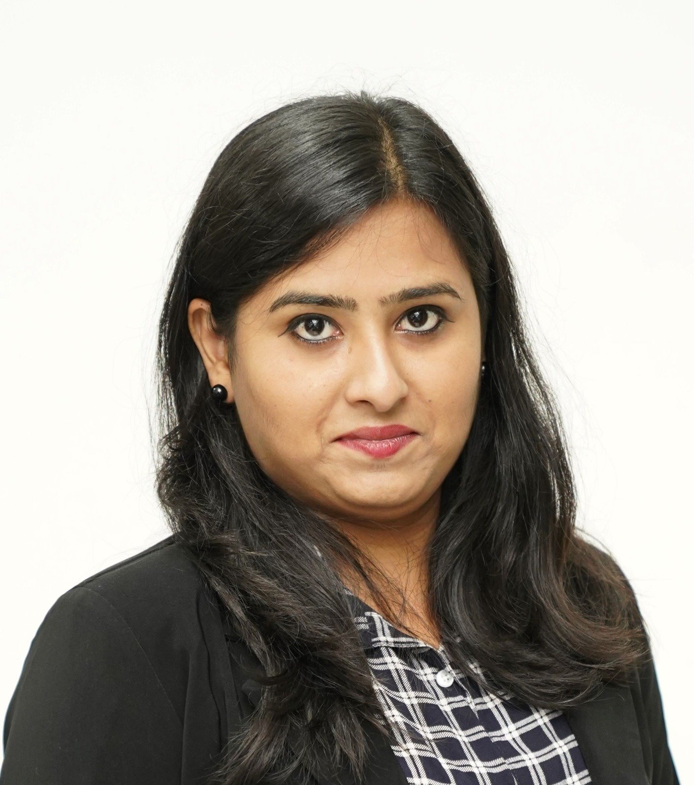 CS Snehal Laddha